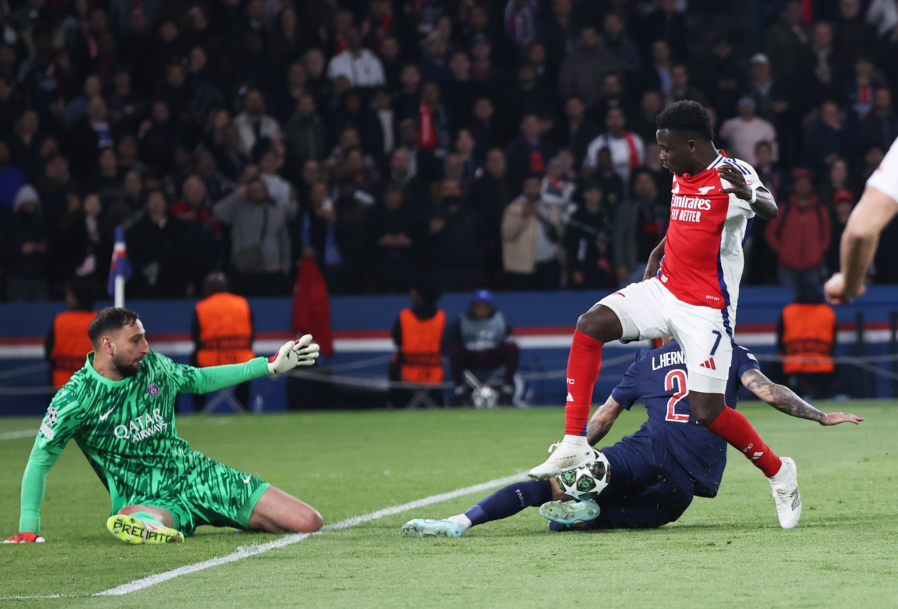 包含莱万多夫斯基在阿森纳比赛中连败，大胜引发热议！的词条华体会登录